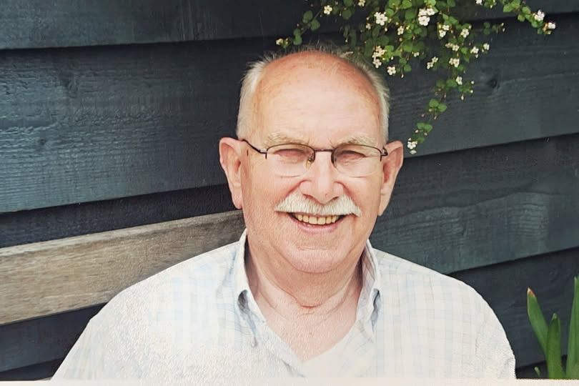 In Memoriam - Jan van der Heijden
